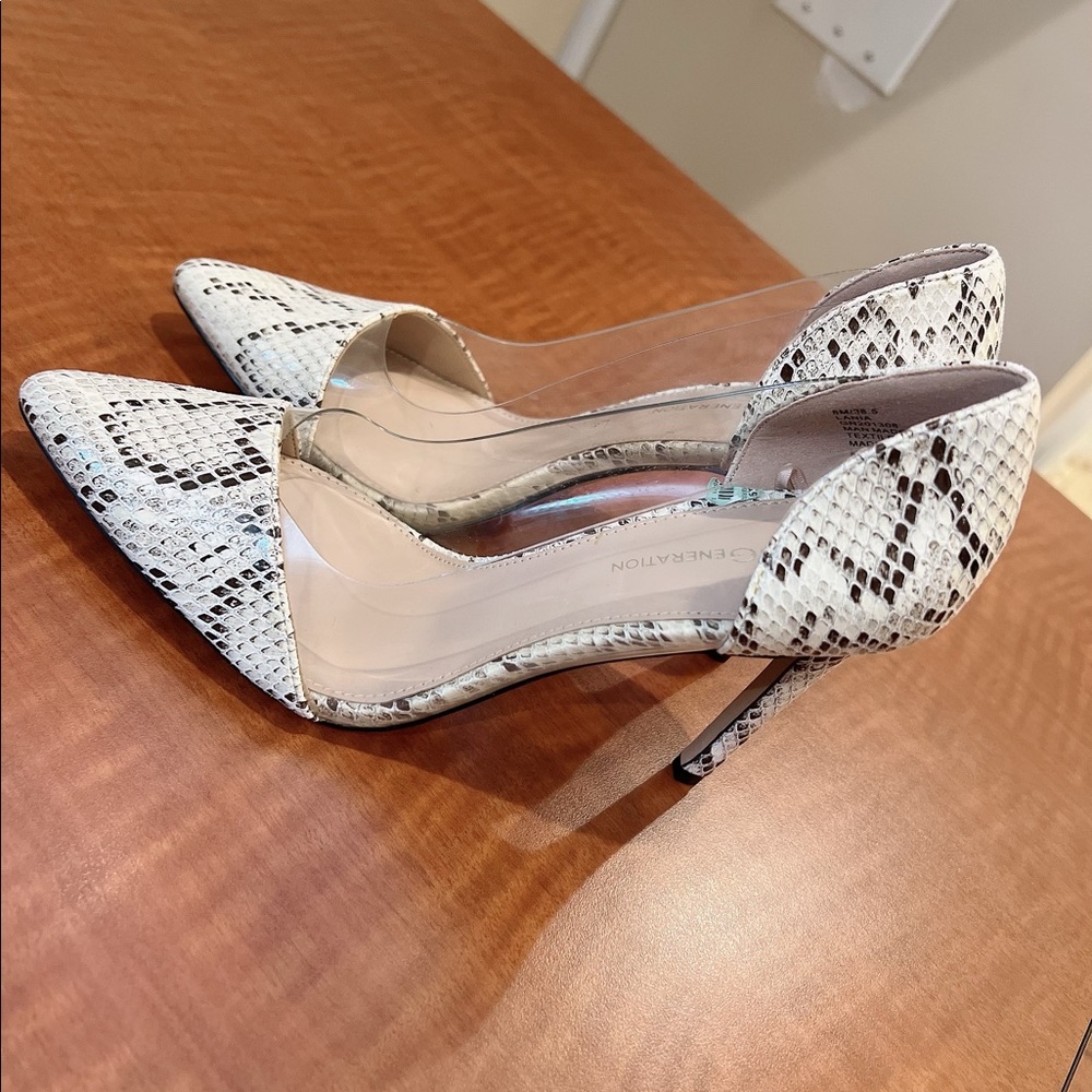 BCBGeneration Shoes Snake Print Point Toe Heeled pumps